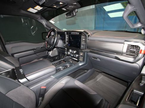 Used 2024 Ford F150 Raptor image 27