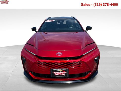 Used 2025 Toyota Crown Signia w/ Advanced Technology Package AWD/4WD image 10