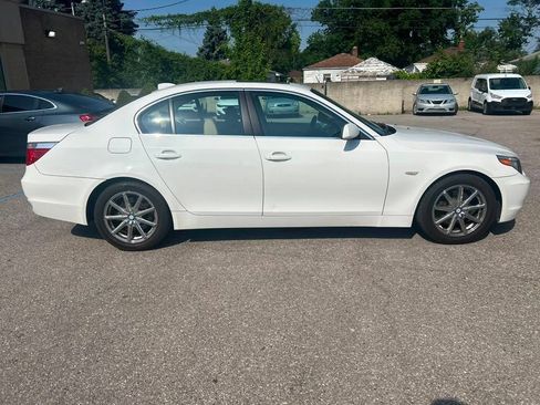 Used 2007 BMW 525xi Sedan AWD/4WD image 4