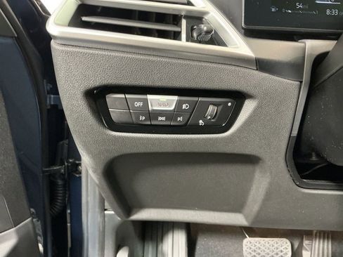 New 2026 BMW 330i Sedan w/ Premium Package image 18