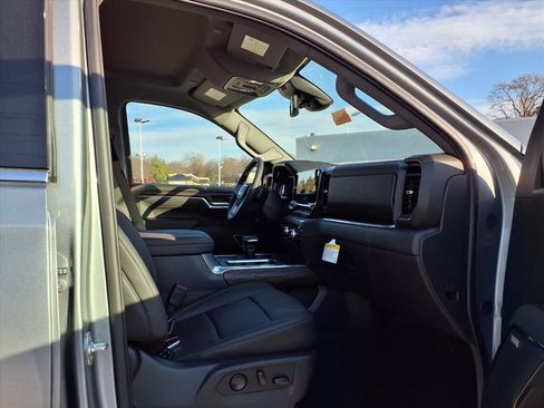 New 2026 GMC Sierra 1500 SLT w/ SLT Premium Plus Package image 20