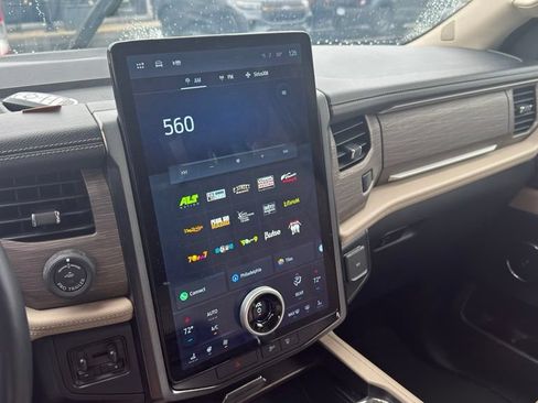 Certified 2022 Ford Expedition Max Limited AWD/4WD image 13