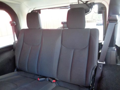 Used 2013 Jeep Wrangler Sport image 8