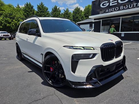 Used 2023 BMW X7 M60i w/ Executive Package AWD/4WD image 2