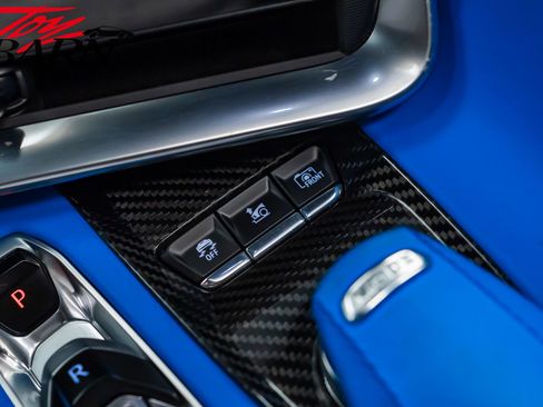 Used 2020 Chevrolet Corvette Stingray Premium Cpe w/ 3LT Preferred Equipment Group RWD image 46