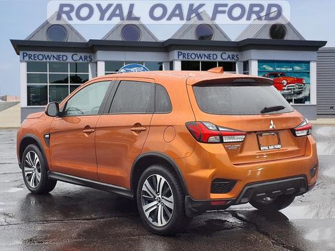 Used 2023 Mitsubishi Outlander Sport AWD image 2