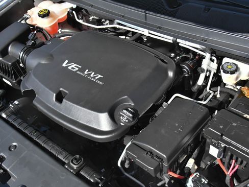 Used 2022 GMC Canyon Elevation Standard w/ Convenience Package image 43