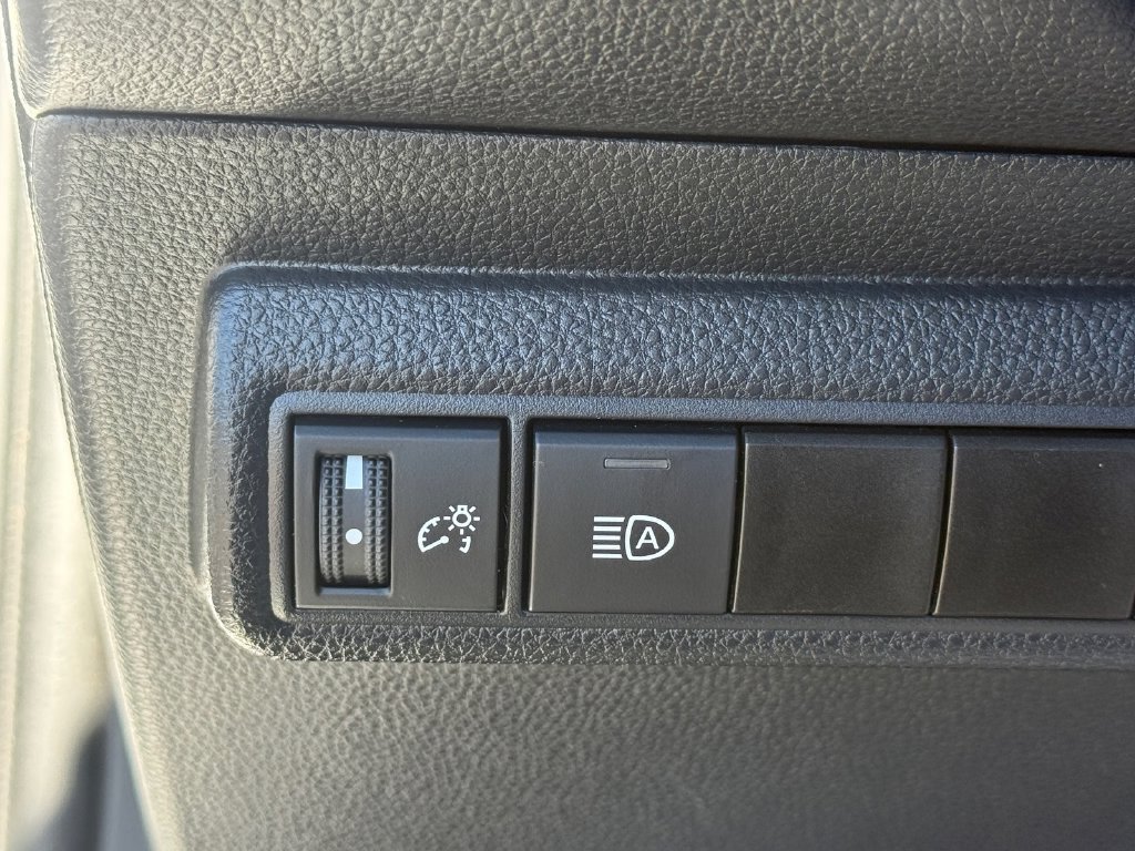 Certified 2024 Toyota Corolla LE FWD image 41