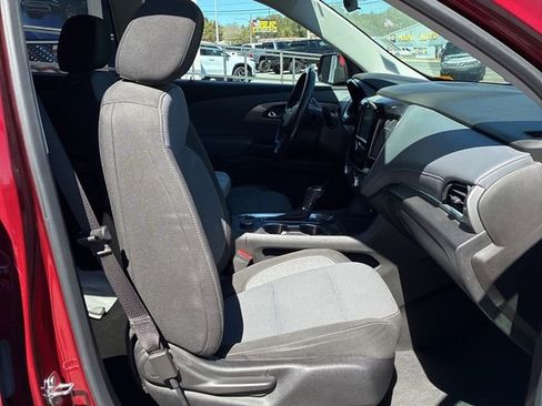 Used 2019 Chevrolet Traverse LT w/ LPO, Floor Liner Package image 13