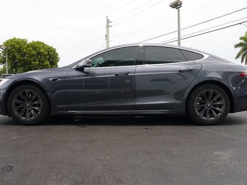 Used 2018 Tesla Model S 75D AWD/4WD image 4