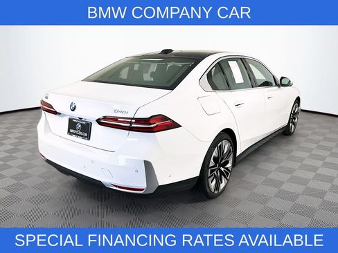 Used 2026 BMW 540i xDrive AWD/4WD image 8