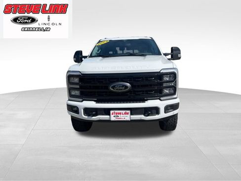 Used 2024 Ford F250 Lariat w/ Lariat Ultimate Package AWD/4WD image 3