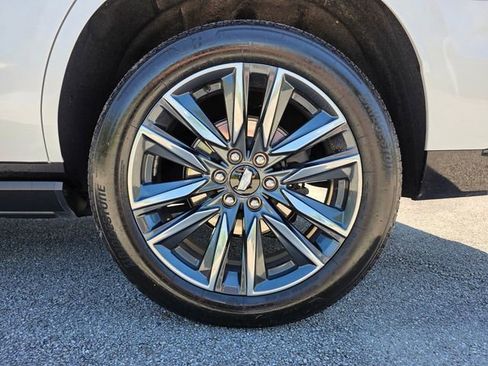 Used 2021 Cadillac Escalade Sport Platinum image 17