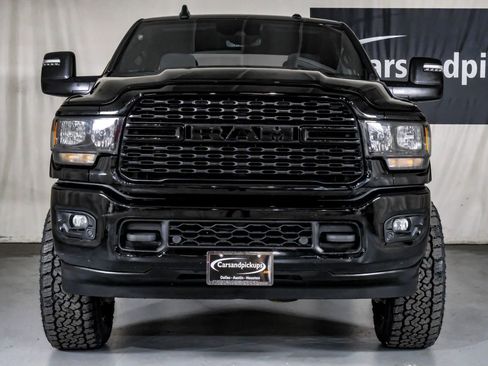 Used 2024 RAM 2500 Big Horn w/ Night Edition image 3