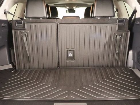 Certified 2025 Toyota Highlander XLE AWD/4WD image 26