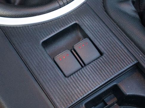 Used 2008 MAZDA MX-5 Miata Grand Touring w/ Premium Pkg image 29