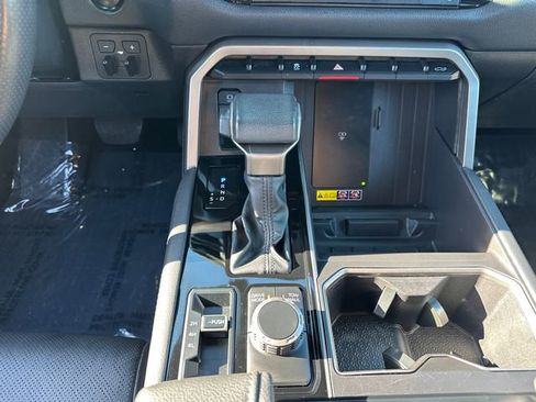 Used 2025 Toyota Tundra Limited w/ Power Package AWD/4WD image 29
