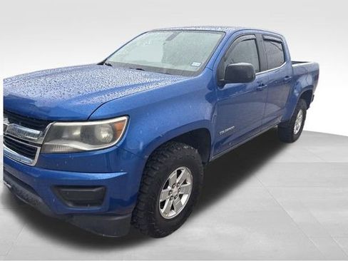 Used 2019 Chevrolet Colorado W/T w/ WT Convenience Package RWD image 3