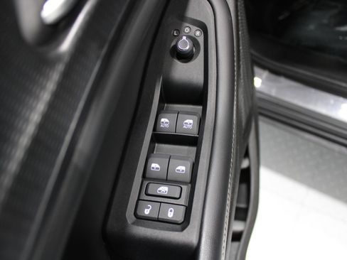 Used 2023 Jeep Grand Cherokee L Laredo AWD/4WD image 46