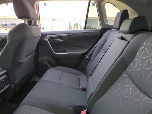 Certified 2025 Toyota RAV4 XLE w/ Convenience Package image 19