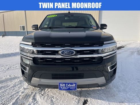 Used 2024 Ford Expedition Max Limited image 9