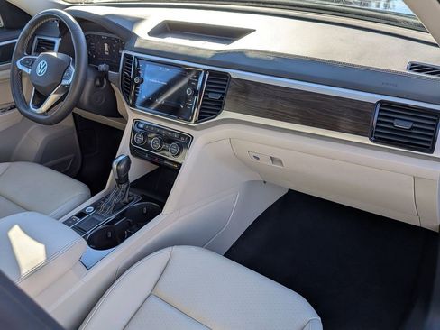 Used 2022 Volkswagen Atlas SE image 29
