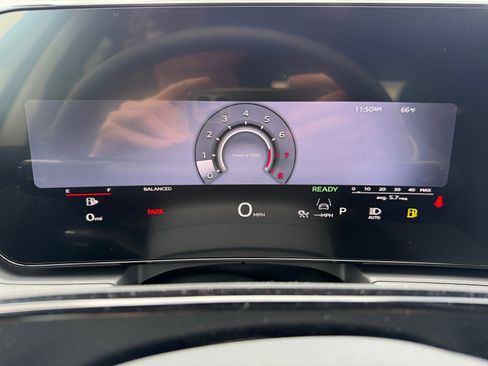 New 2026 Audi Q3 quattro 2.0T AWD/4WD image 11