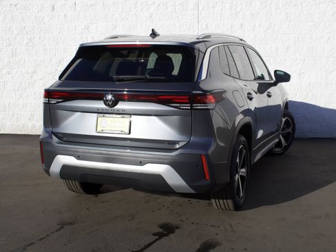 New 2026 Volkswagen Tiguan SE AWD/4WD image 7
