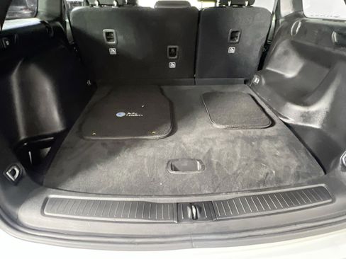 Used 2023 Jeep Grand Cherokee Altitude image 24