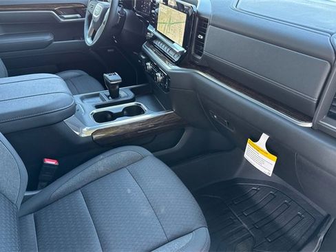 New 2026 GMC Sierra 1500 Elevation w/ Preferred Package image 17
