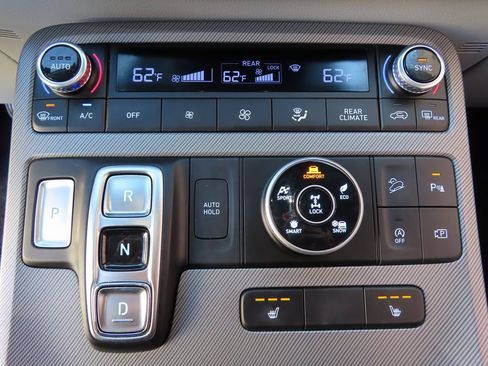 Used 2025 Hyundai Palisade SEL image 8