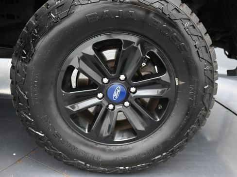 Used 2016 Ford F150 XL w/ Equipment Group 101A Mid AWD/4WD image 32