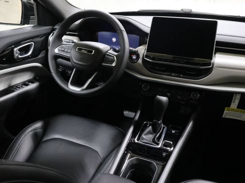 New 2026 Jeep Compass Limited AWD/4WD image 19