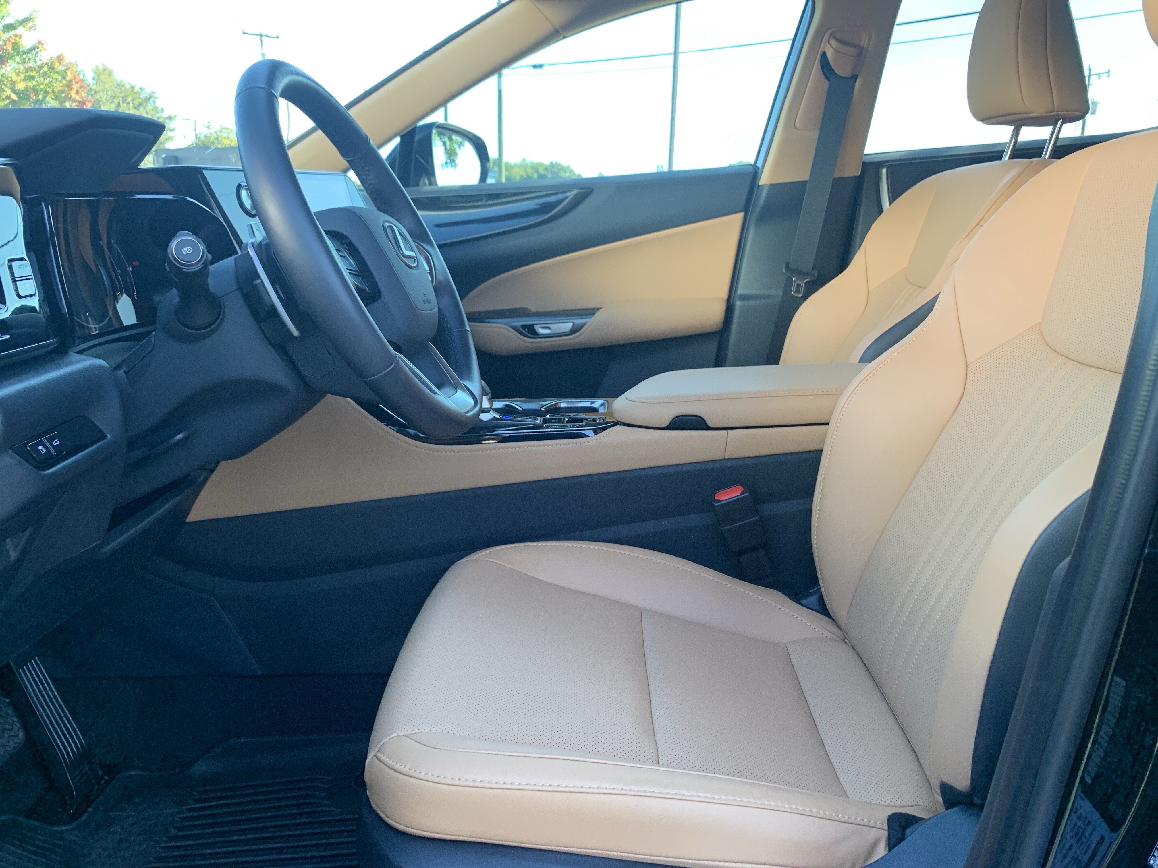 Used 2026 Lexus NX 350 AWD w/ Accessory Package (2T) image 16