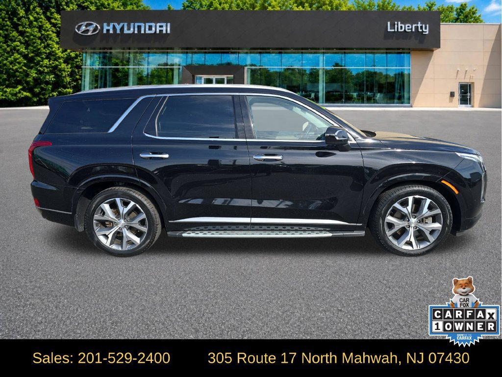 Certified 2022 Hyundai Palisade Limited w/ Cargo Package AWD/4WD image 7