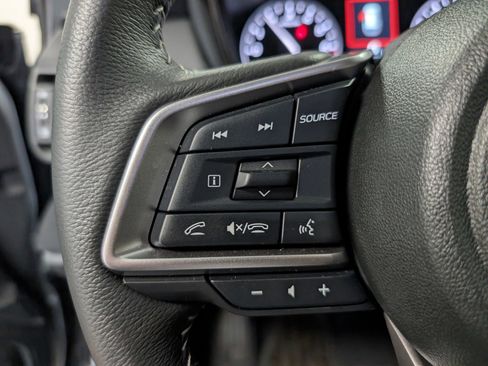 Used 2025 Subaru Outback Premium image 17