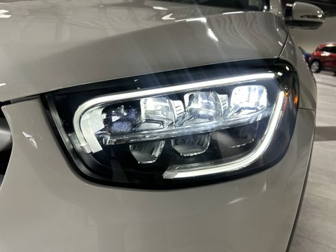 Certified 2022 Mercedes-Benz GLC 300 4MATIC image 10