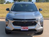 New 2025 Chevrolet Trax RS w/ Sunroof Package image 2