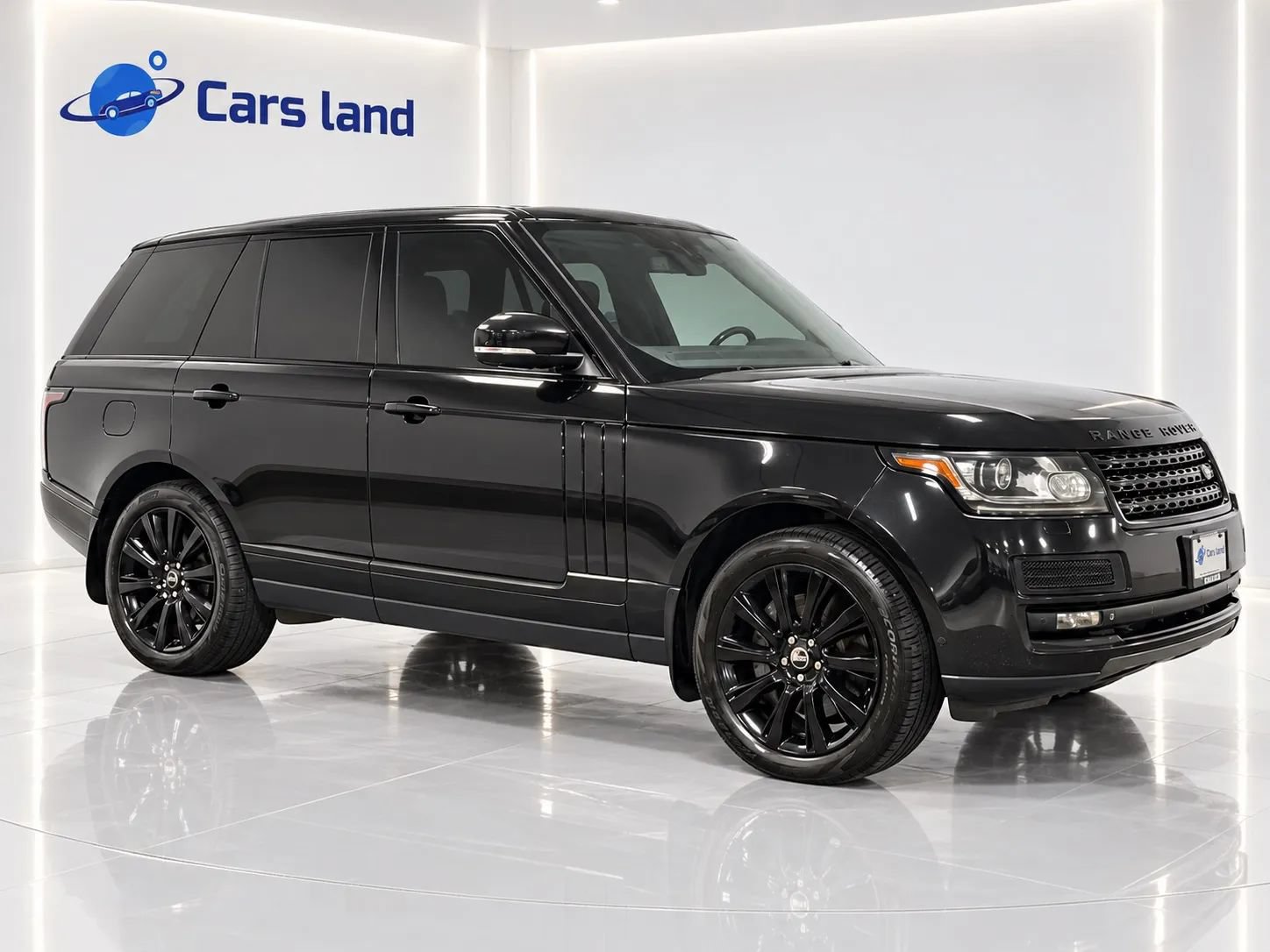 Used 2014 Land Rover Range Rover Supercharged AWD/4WD image 2