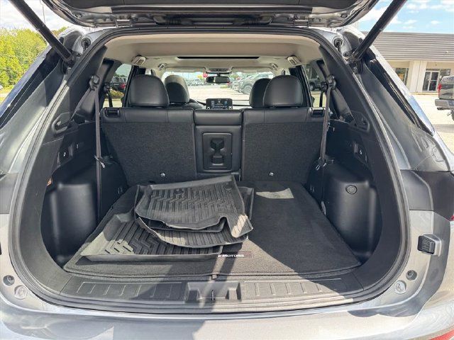 Used 2023 Mitsubishi Outlander SE FWD image 11