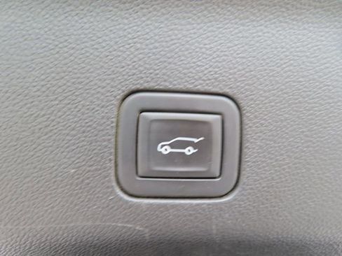 Certified 2024 GMC Yukon SLT w/ Max Trailering Package image 44