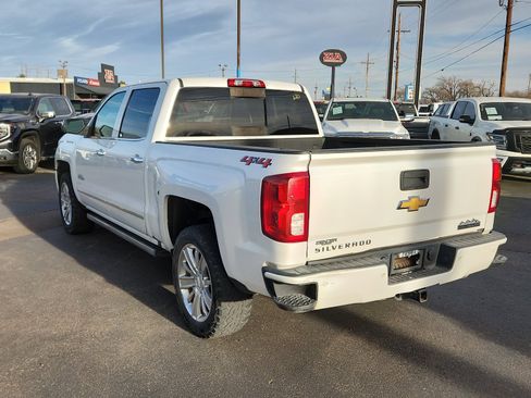 Used 2018 Chevrolet Silverado 1500 High Country image 3