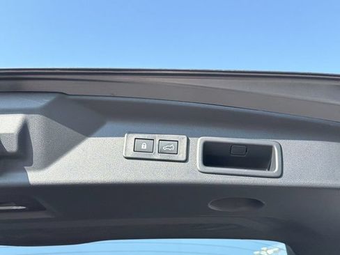Certified 2026 Subaru Forester Premium AWD/4WD image 15
