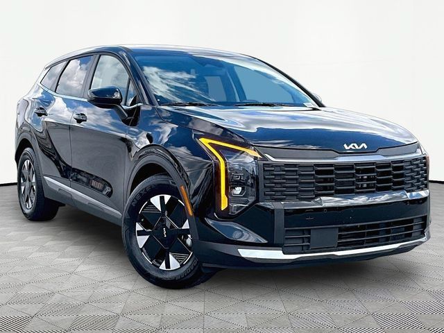 Used 2026 Kia Sportage LX FWD image 1