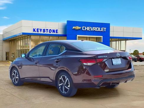 Used 2024 Nissan Sentra SV FWD image 5