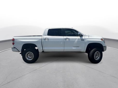 Used 2017 Toyota Tundra Limited w/ Limited Premium Package AWD/4WD image 5