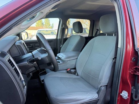 Used 2014 RAM 1500 Express image 10