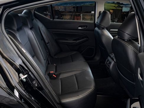 Used 2023 Nissan Altima 2.5 SL image 32