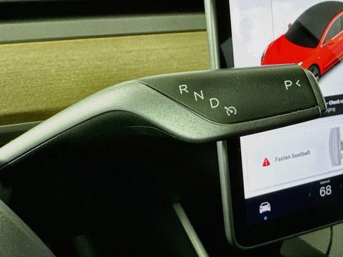 Used 2020 Tesla Model 3 RWD image 19