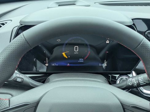 New 2026 Chevrolet Trax RS FWD image 32